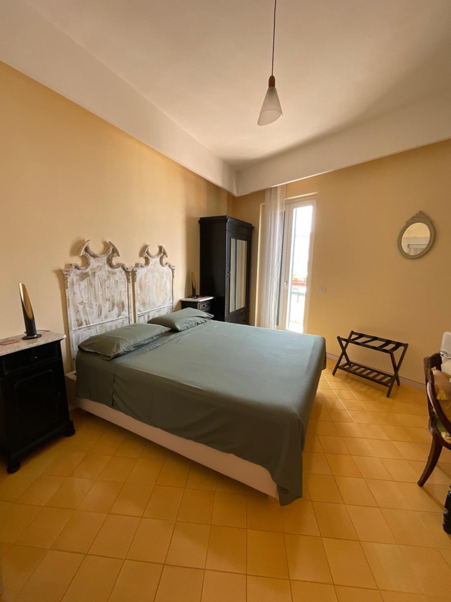 Bed and Breakfast Vesuvio View Вико-Экуенсе Экстерьер фото
