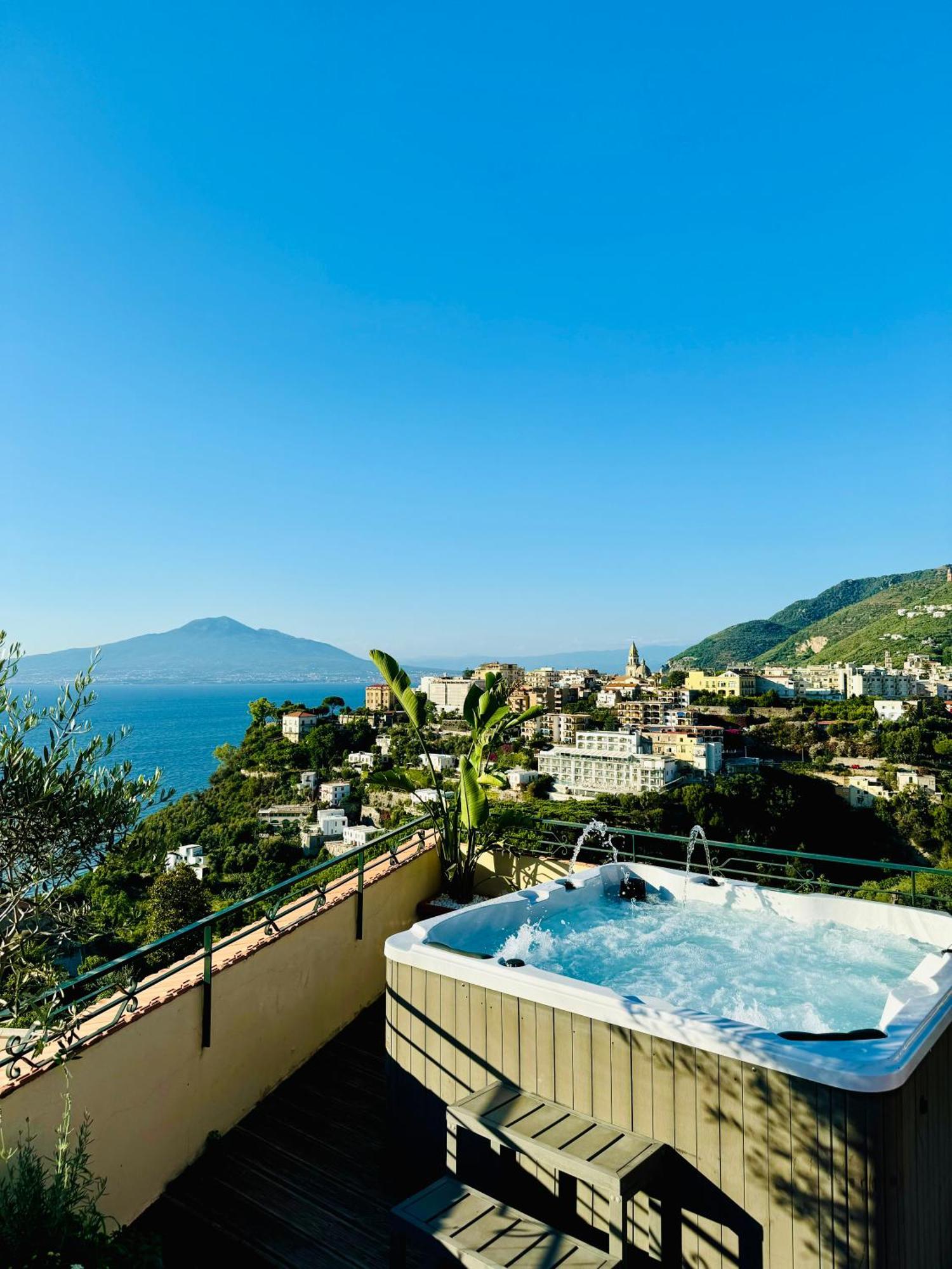 Bed and Breakfast Vesuvio View Вико-Экуенсе Экстерьер фото