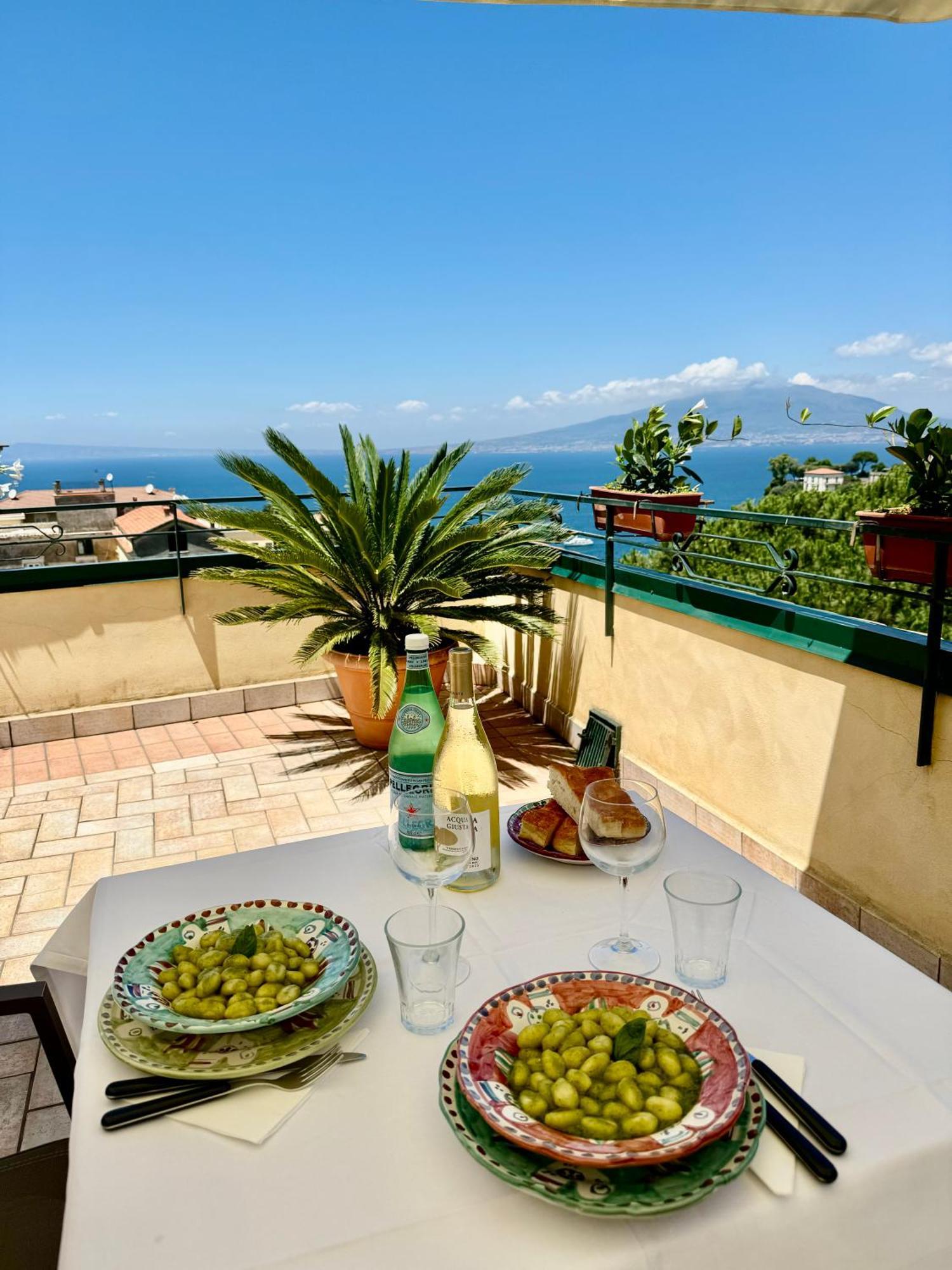 Bed and Breakfast Vesuvio View Вико-Экуенсе Экстерьер фото